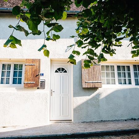Loveroom Du Perche : Maison Avec Balneo Moulins-la-Marche Exterior foto